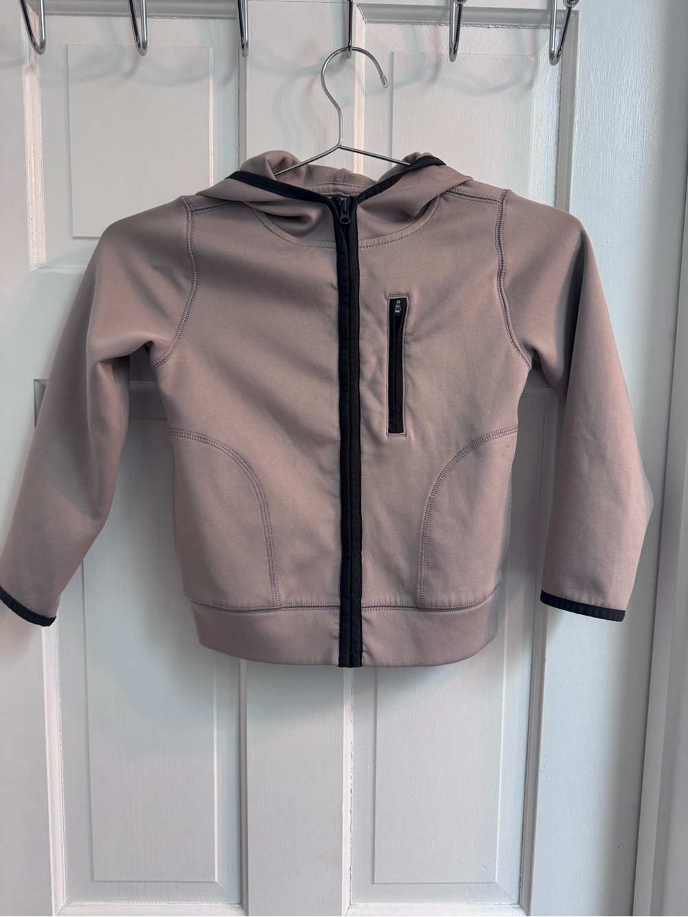 🎱 Light Beige Zip Hoodie w/ Black Trim